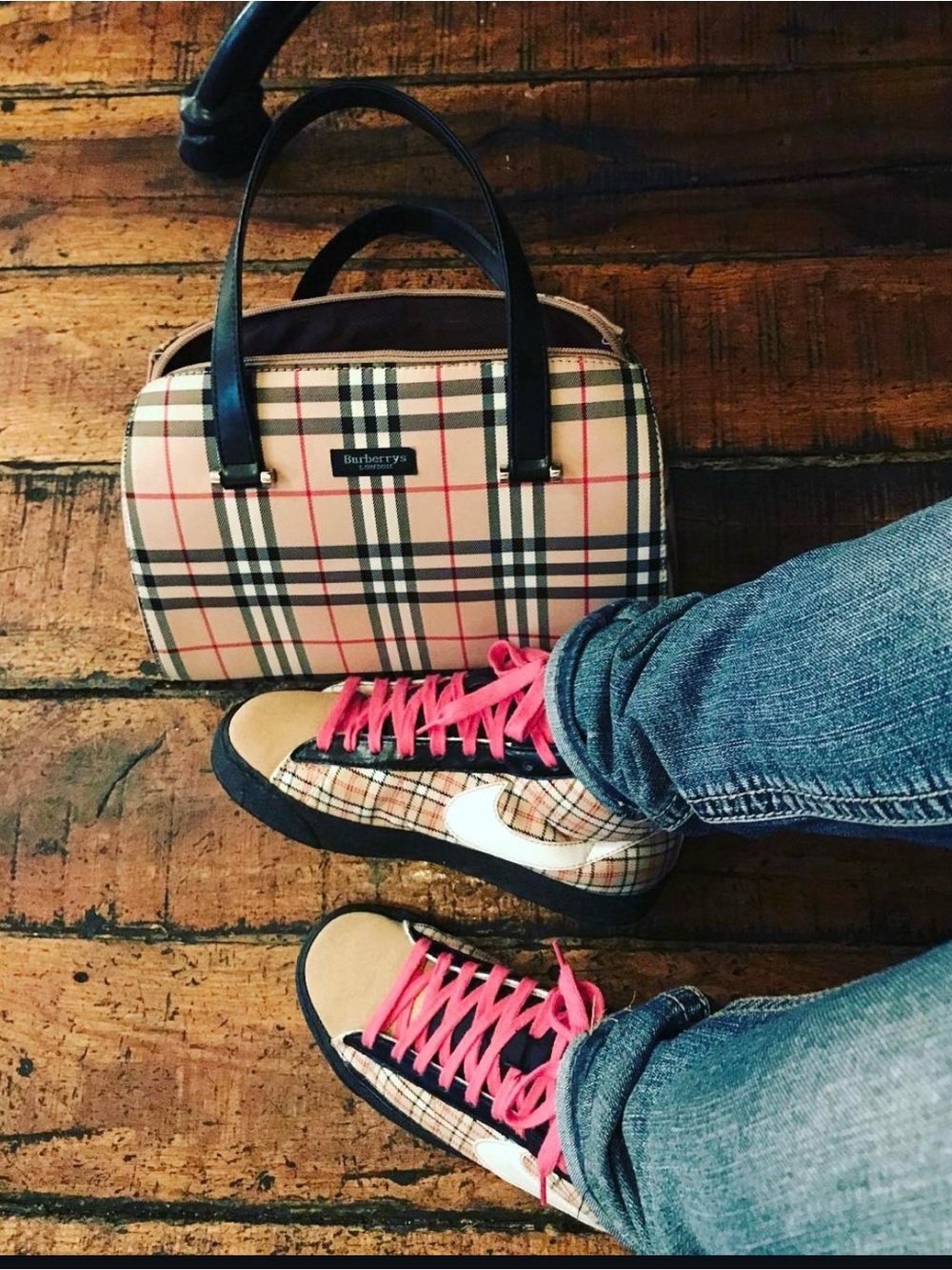 Nike sneakers Beige Plaid w/matching bag